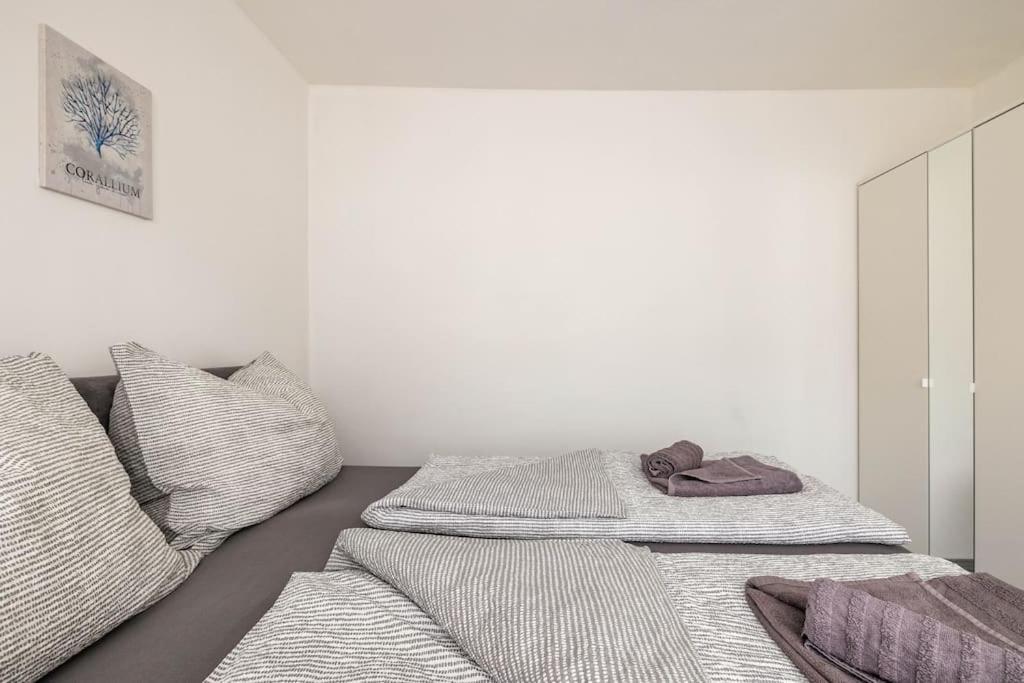 Cozy Renovated Apartment Close To Schoenbrunn Palace Viena Exterior foto